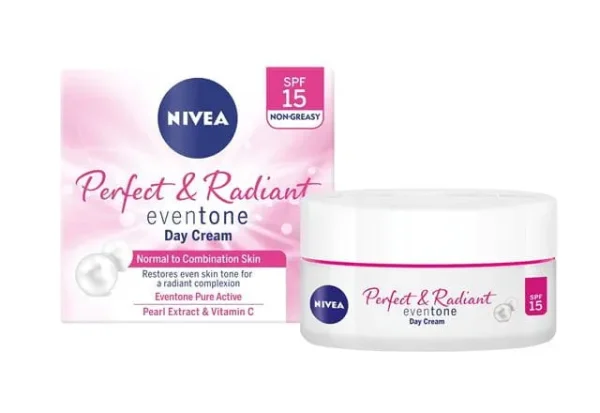 Nivea NIVEA Perfect & Radiant Even Tone Day Cream SPF15